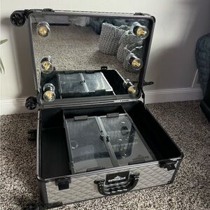 Impressions SlayCase® XLVanity Travel Train Case in Silver/Black Make-up, Hair